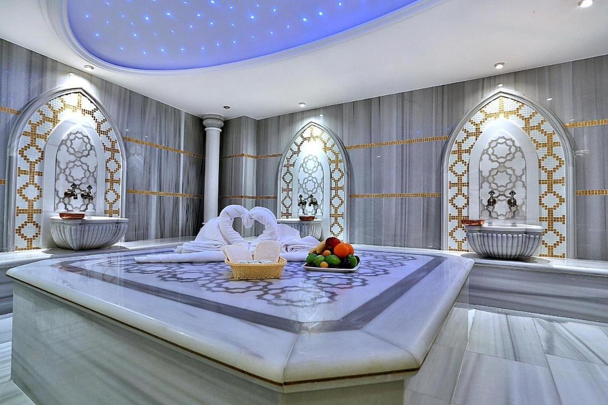Emirhan Palace Hotel Истанбул Екстериор снимка