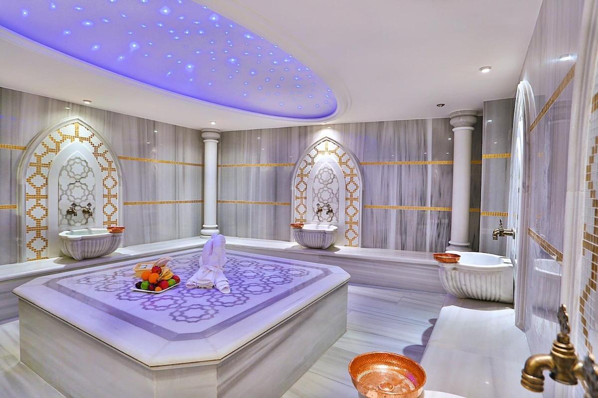Emirhan Palace Hotel Истанбул Екстериор снимка